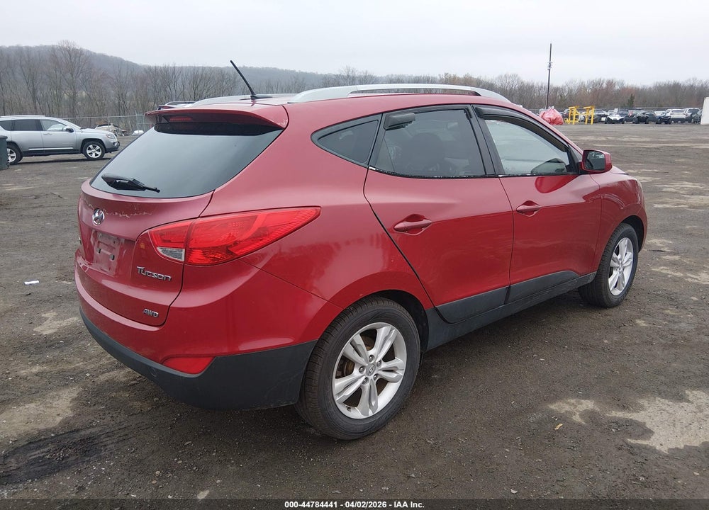 2010 HYUNDAI TUCSON GLS VIN: KM8JUCAC8AU021588