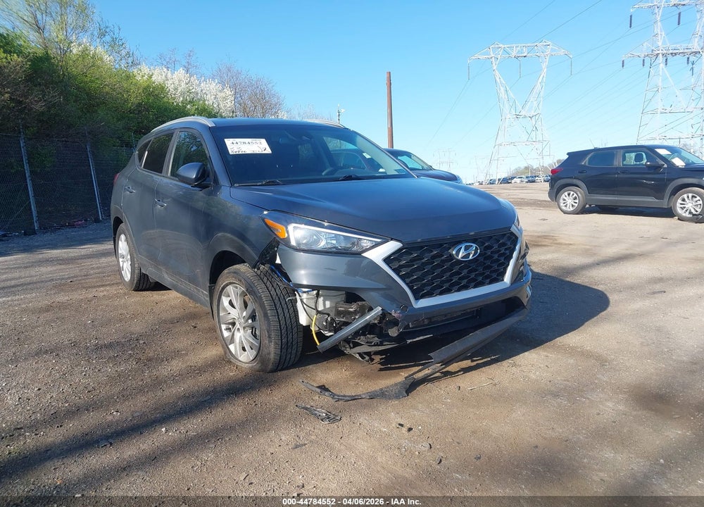 2020 HYUNDAI TUCSON VALUE VIN: KM8J3CA40LU167627