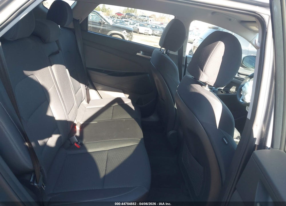 2020 HYUNDAI TUCSON VALUE VIN: KM8J3CA40LU167627
