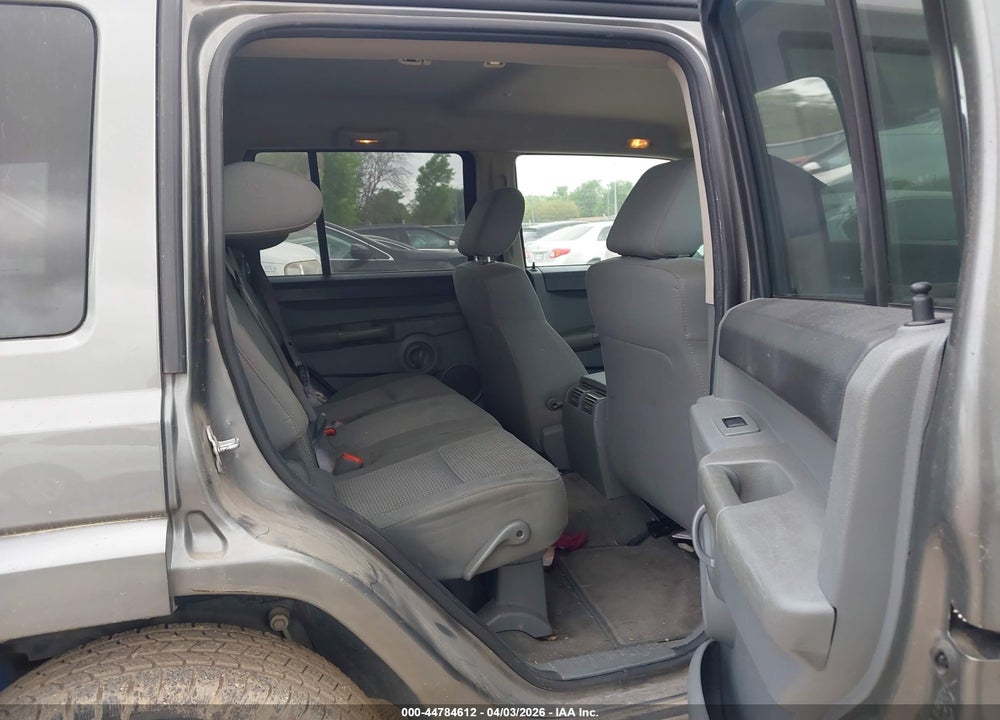 2007 JEEP COMMANDER SPORT VIN: 1J8HG48K17C679113