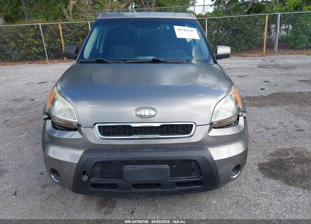 2011 KIA SOUL + VIN: KNDJT2A28B7271311