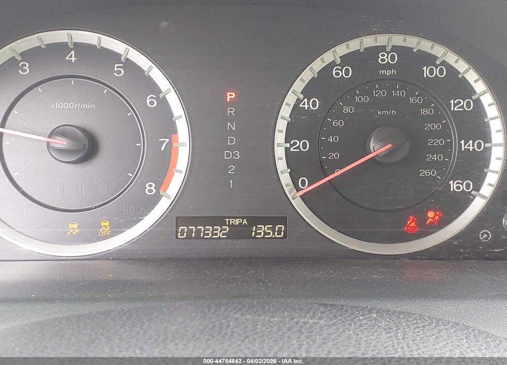 2011 HONDA ACCORD VIN: 1HGCP2F38BA058877