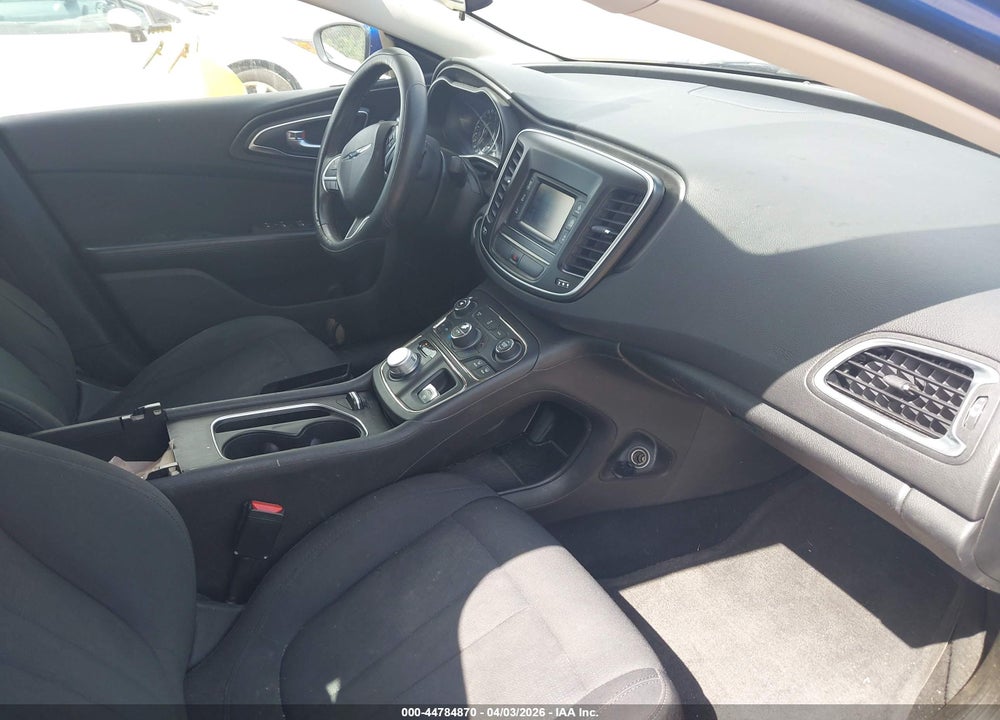 2015 CHRYSLER 200 LIMITED VIN: 1C3CCCAB5FN745445