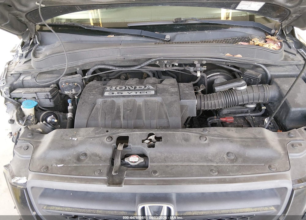 2005 HONDA PILOT EX-L VIN: 2HKYF18575H505423