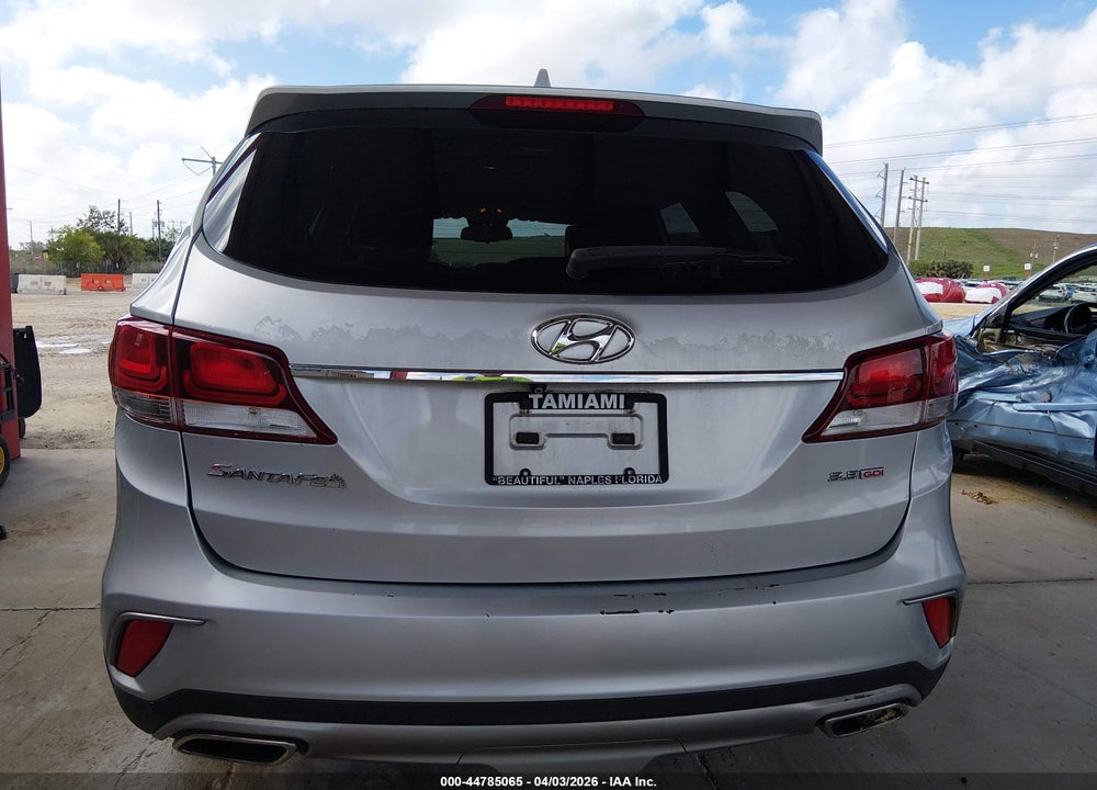 2017 HYUNDAI SANTA FE SE VIN: KM8SM4HF8HU173925