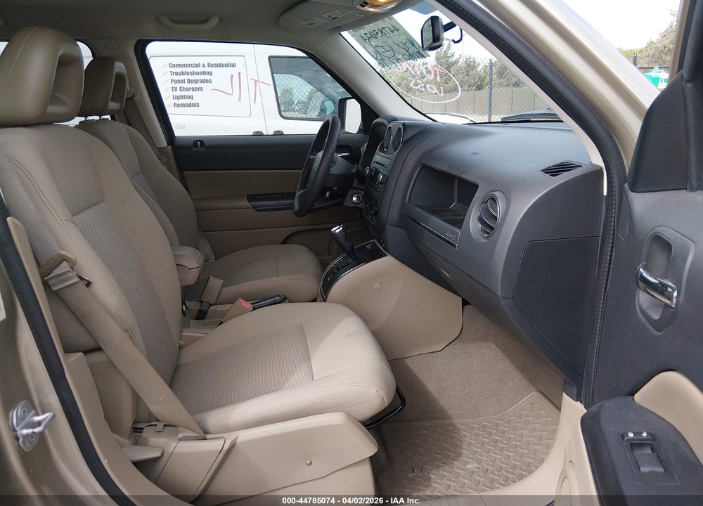 2009 JEEP PATRIOT SPORT VIN: 1J8FT28B19D194720