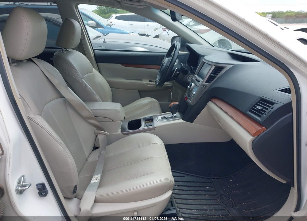 2013 SUBARU OUTBACK 2.5I LIMITED VIN: 4S4BRCPC7D3302191