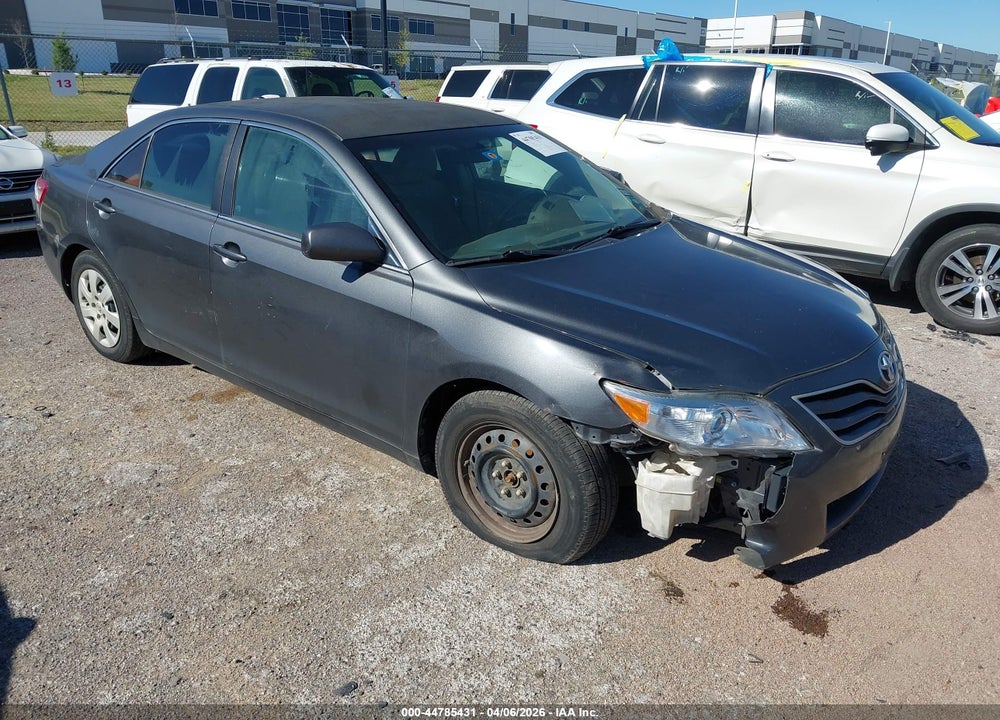 2010 TOYOTA CAMRY LE VIN: 4T1BF3EK1AU005488