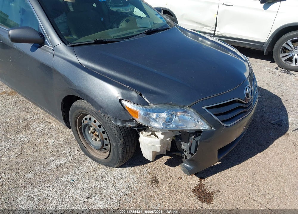 2010 TOYOTA CAMRY LE VIN: 4T1BF3EK1AU005488