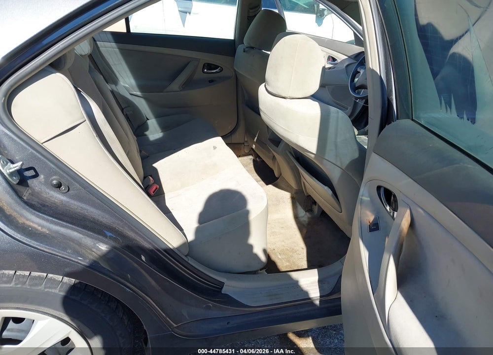 2010 TOYOTA CAMRY LE VIN: 4T1BF3EK1AU005488
