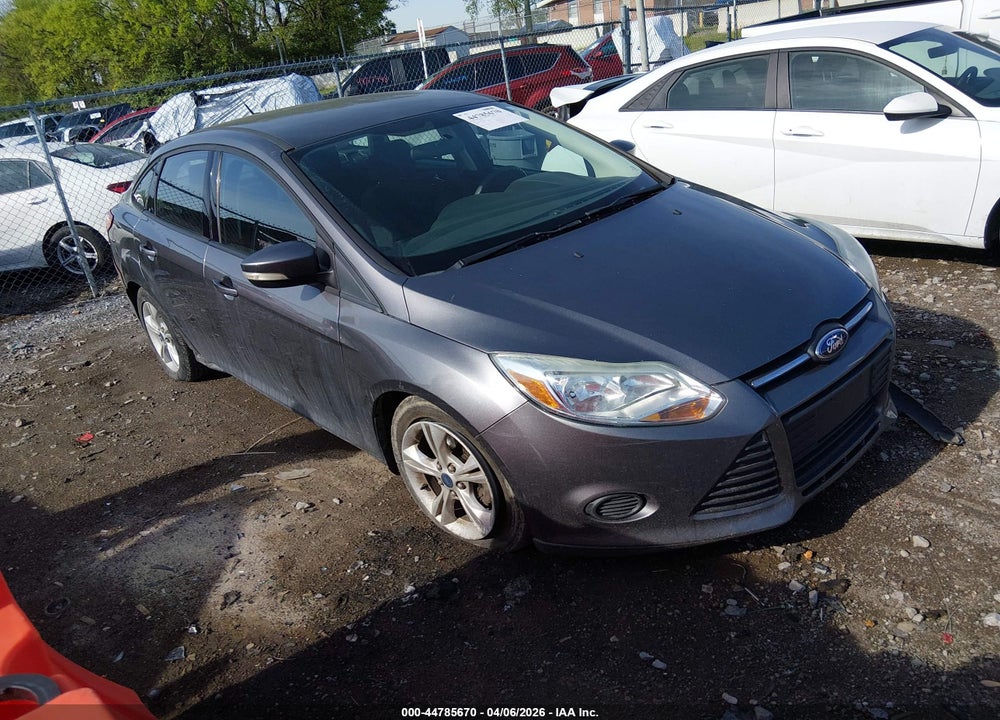 2014 FORD FOCUS SE VIN: 1FADP3F24EL438927