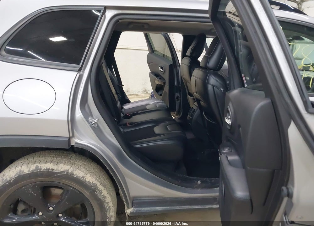 2019 JEEP CHEROKEE ALTITUDE 4X4 VIN: 1C4PJMLB4KD432439
