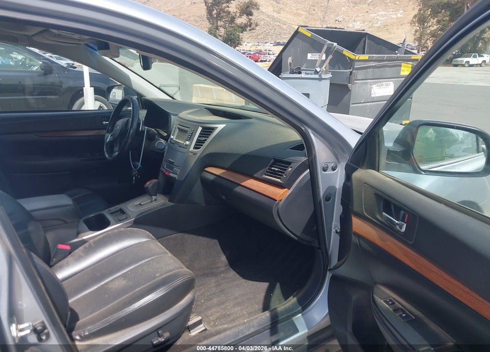 2014 SUBARU OUTBACK 2.5I LIMITED VIN: 4S4BRBLC1E3200970
