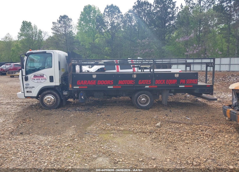 2017 ISUZU NPR HD DSL REG AT VIN: JALC4W166H7002540