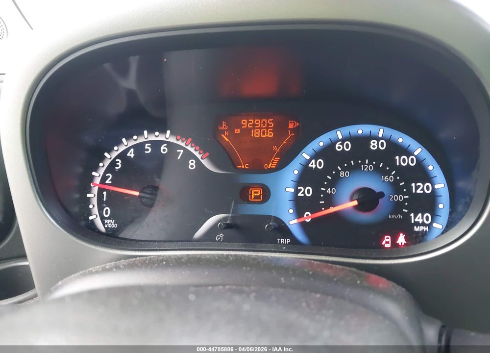 2011 NISSAN CUBE 1.8S VIN: JN8AZ2KR5BT201013