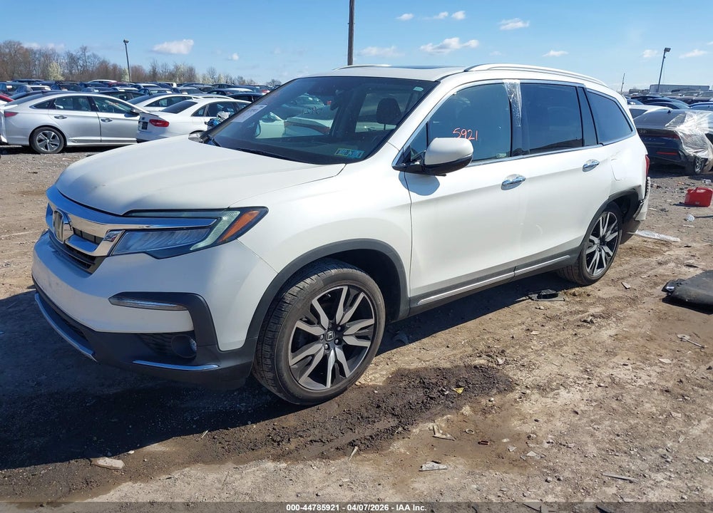 2019 HONDA PILOT TOURING VIN: 5FNYF6H97KB081364