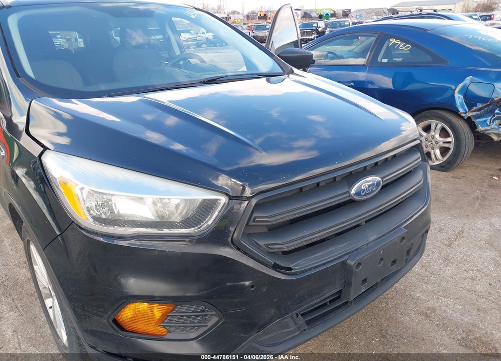 2017 FORD ESCAPE S VIN: 1FMCU0F73HUF03172