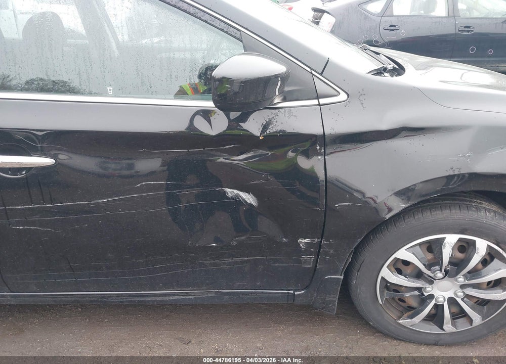 2015 NISSAN SENTRA S VIN: 3N1AB7AP4FY229334