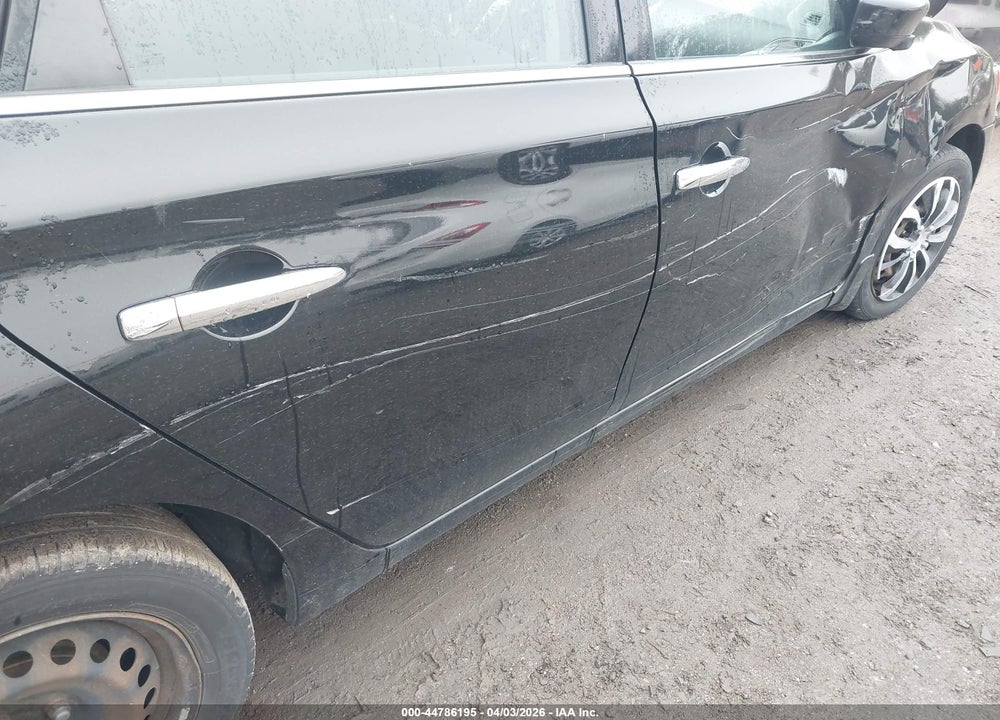 2015 NISSAN SENTRA S VIN: 3N1AB7AP4FY229334