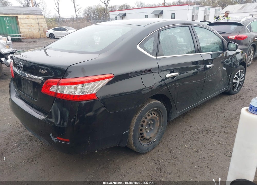 2015 NISSAN SENTRA S VIN: 3N1AB7AP4FY229334