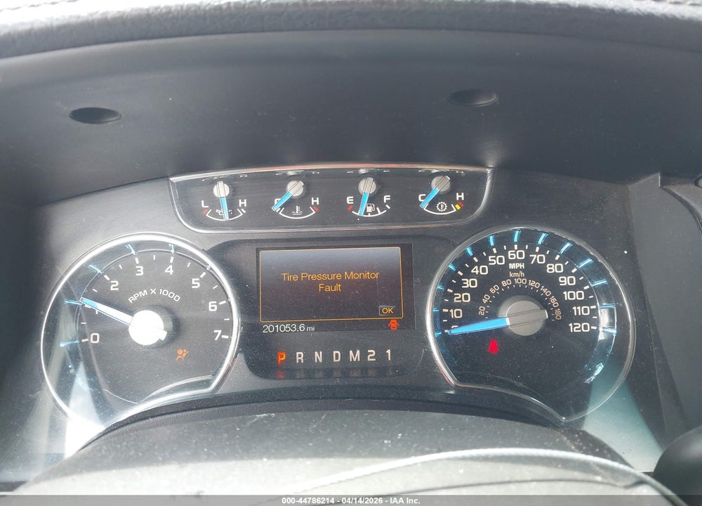 2013 FORD F-150 LARIAT VIN: 1FTFW1EF9DFC62596