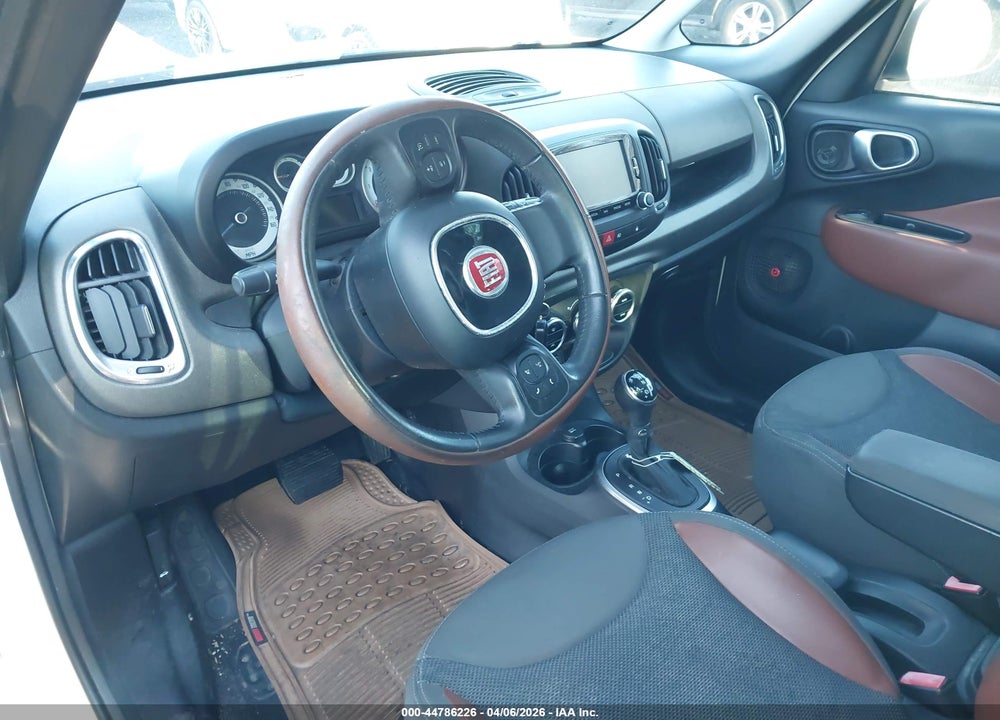 2014 FIAT 500L TREKKING VIN: ZFBCFADH7EZ022293
