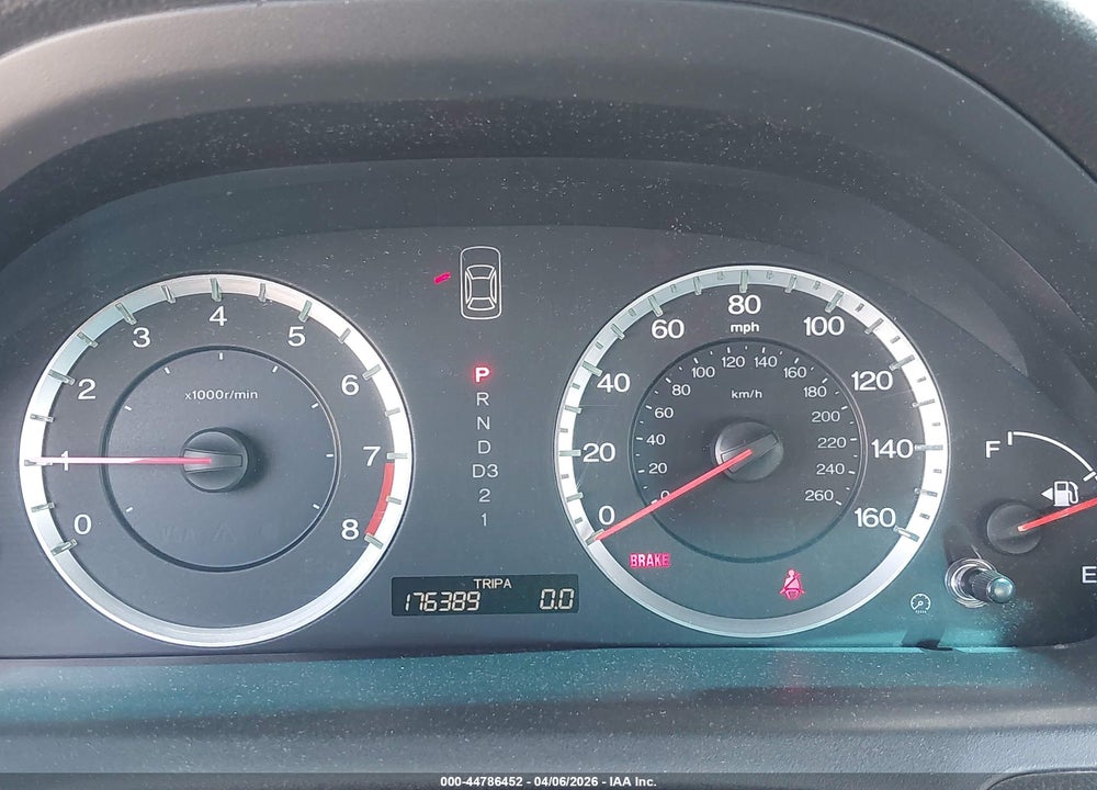 2009 HONDA ACCORD 2.4 EX-L VIN: 1HGCP268X9A110824