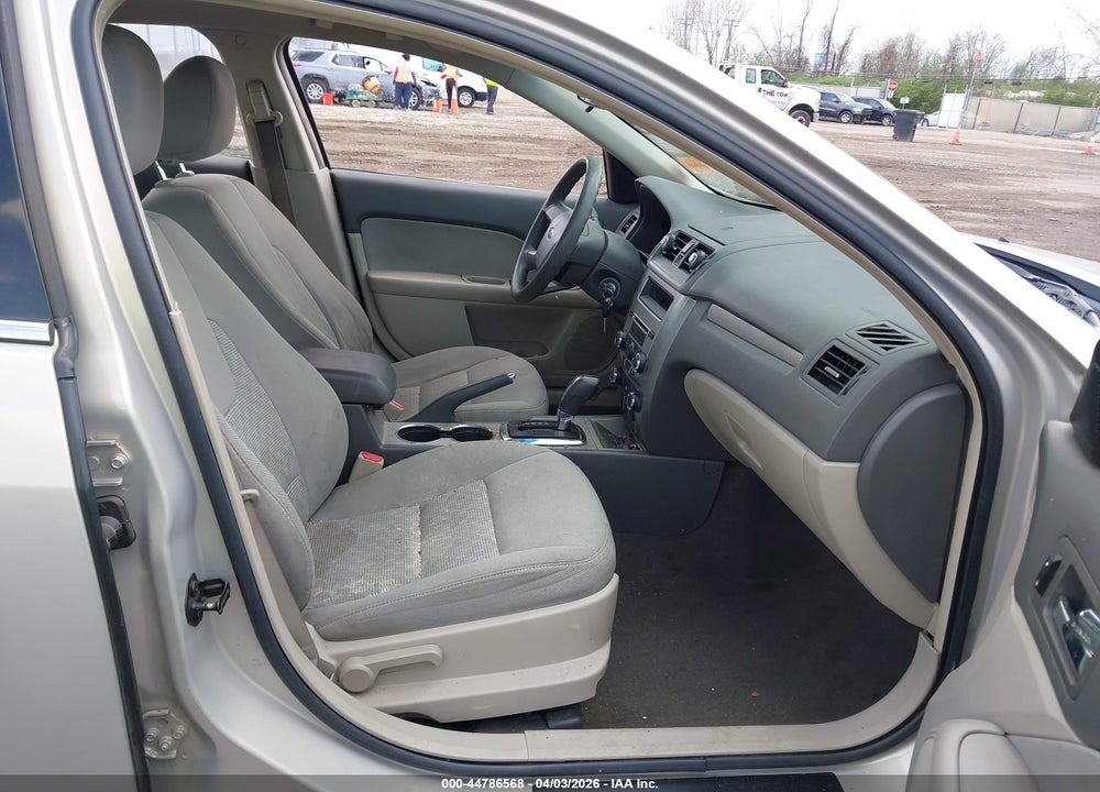 2010 FORD FUSION SE VIN: 3FAHP0HA3AR154222