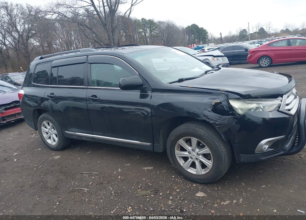 2013 TOYOTA HIGHLANDER SE V6 VIN: 5TDBK3EH2DS183178