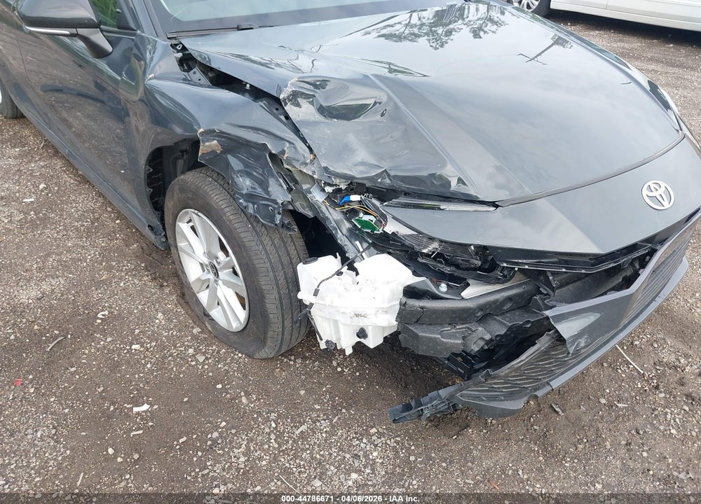 2026 TOYOTA CAMRY LE VIN: 4T1DAACK1TU651728