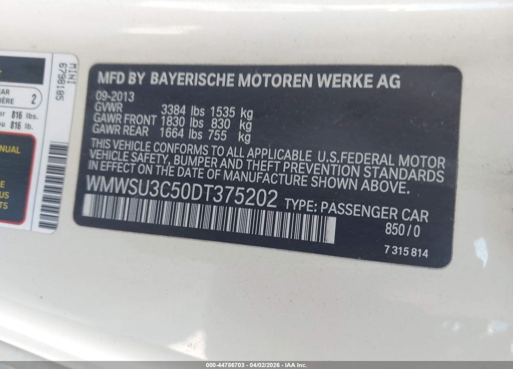 2013 MINI COOPER HARDTOP VIN: WMWSU3C50DT375202
