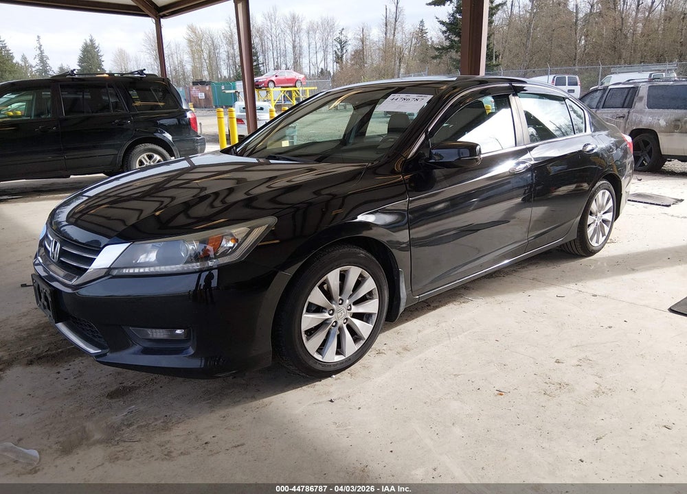 2015 HONDA ACCORD EX-L VIN: 1HGCR2F83FA008240