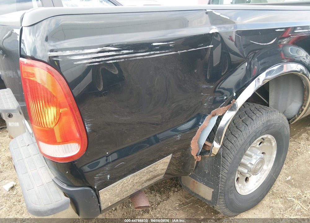 1999 FORD F-250 LARIAT/XL/XLT VIN: 1FTNX21S9XEE22004