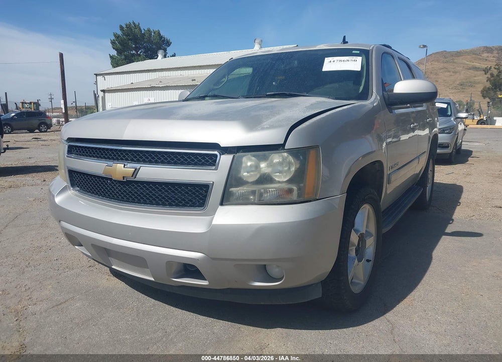 2007 CHEVROLET TAHOE LT VIN: 1GNFK13007J116879