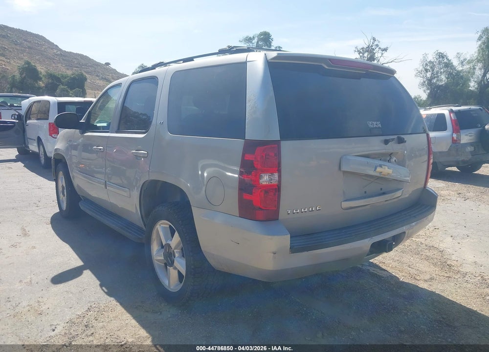 2007 CHEVROLET TAHOE LT VIN: 1GNFK13007J116879