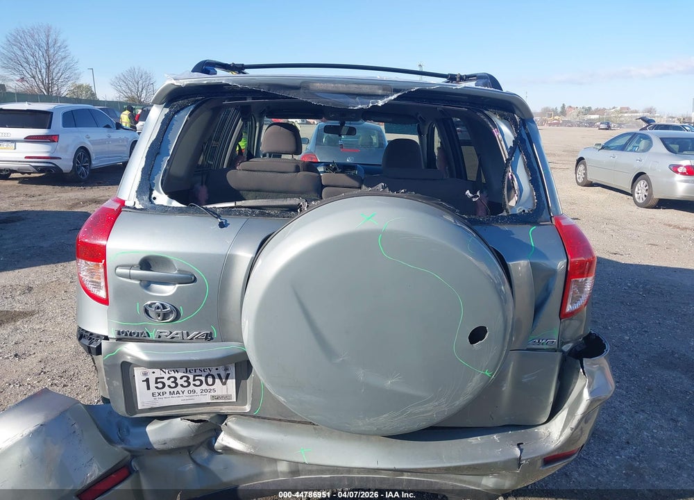 2008 TOYOTA RAV4 VIN: JTMBD33V686064249