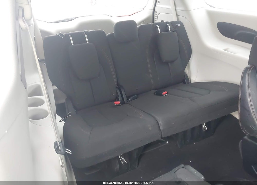 2018 CHRYSLER PACIFICA TOURING VIN: 2C4RC1DG1JR173903