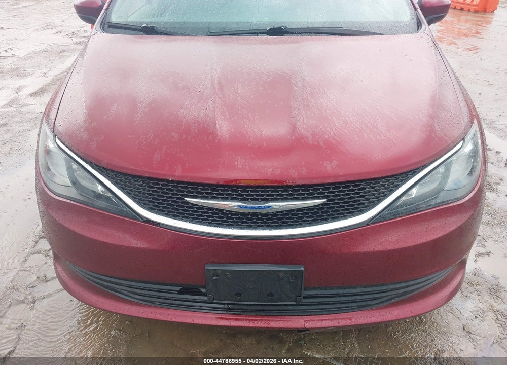 2018 CHRYSLER PACIFICA TOURING VIN: 2C4RC1DG1JR173903