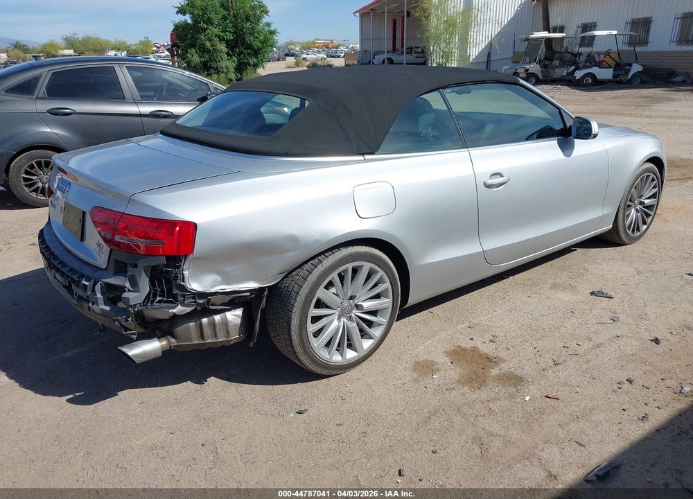 2011 AUDI A5 PREMIUM VIN: WAULFAFH0BN015230
