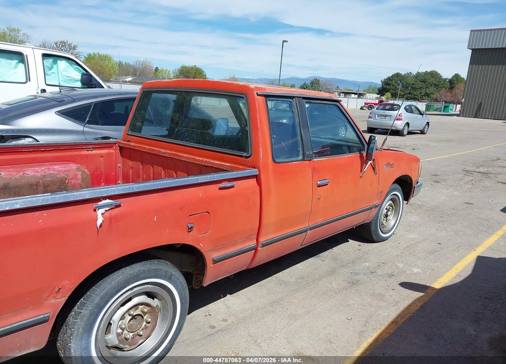 1983 DATSUN 720 KING CAB VIN: JN6ND06S3DW012632