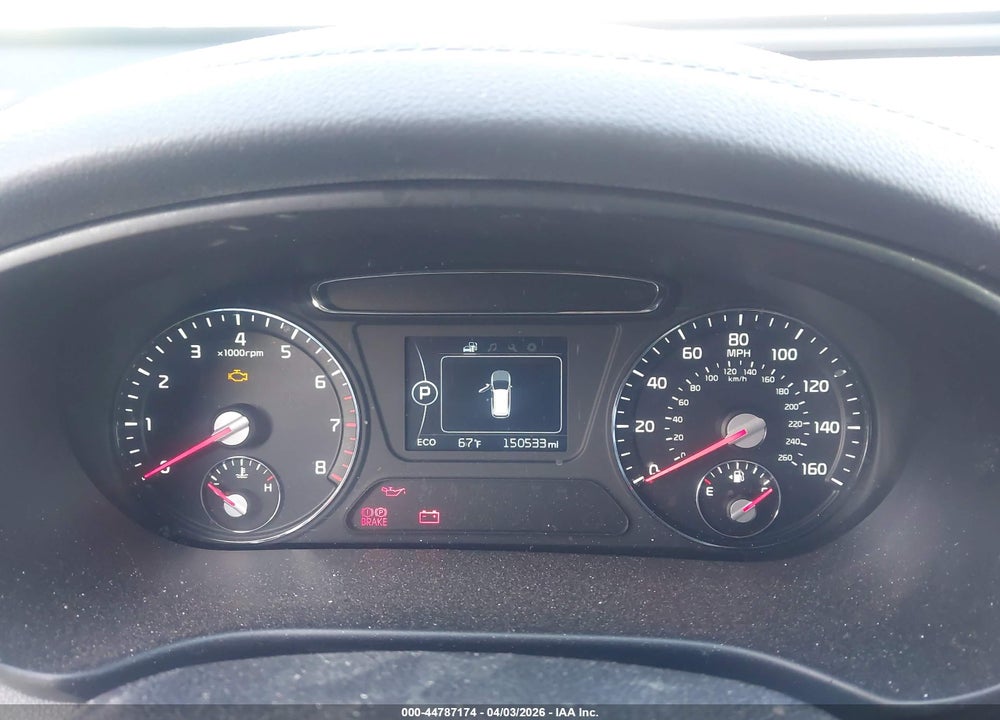 2016 KIA SORENTO 3.3L LX VIN: 5XYPG4A53GG141001