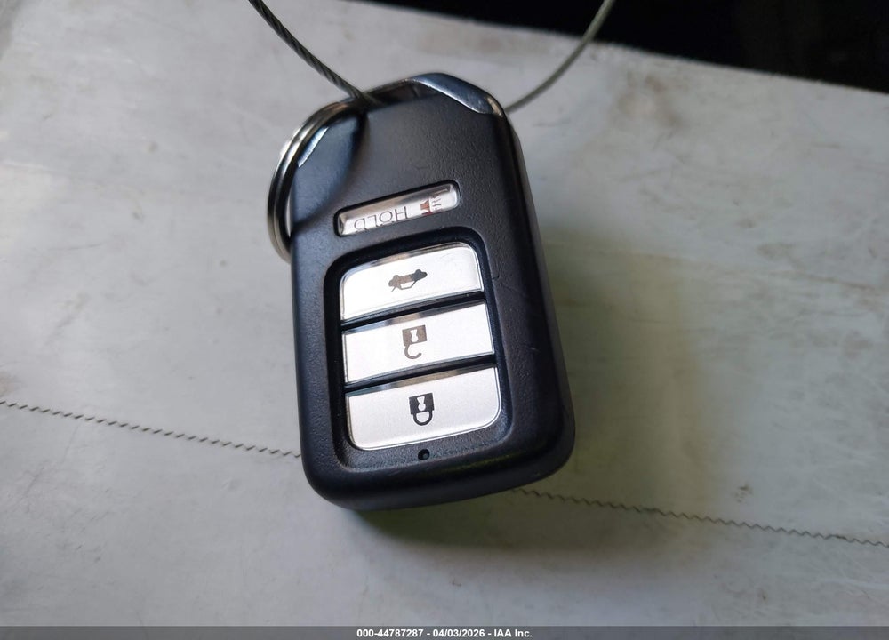 2018 HONDA CIVIC EX-T VIN: 19XFC1E3XJE003328