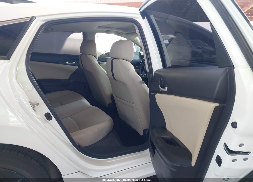 2018 HONDA CIVIC EX-T VIN: 19XFC1E3XJE003328