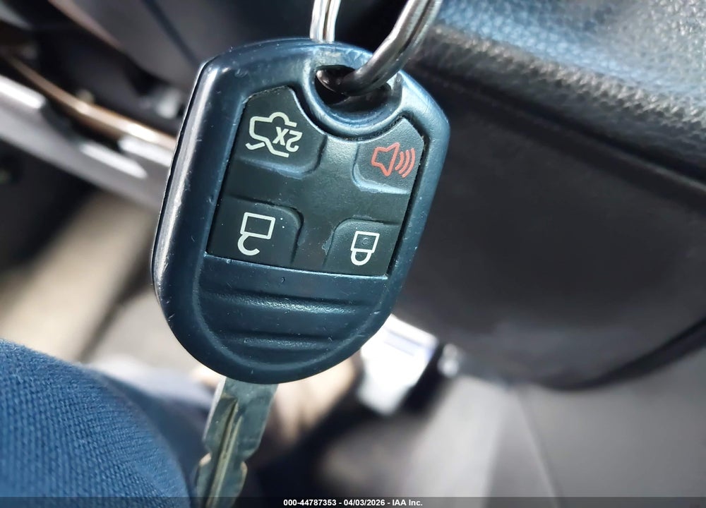 2013 FORD MUSTANG V6 PREMIUM VIN: 1ZVBP8EM1D5236984