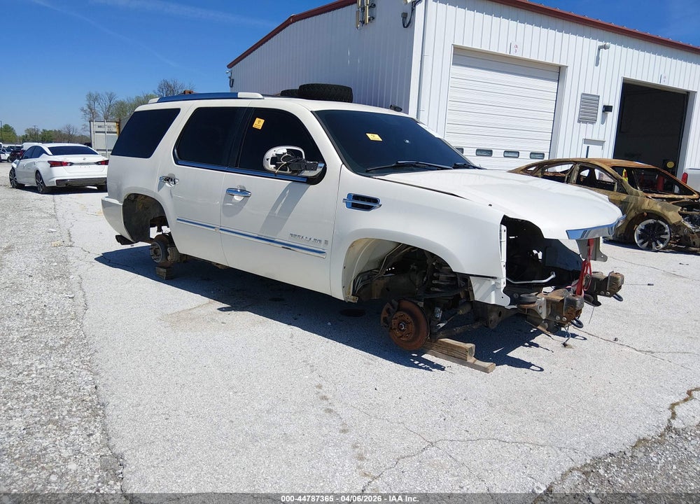 2007 CADILLAC ESCALADE STANDARD VIN: 1GYFK63817R195468