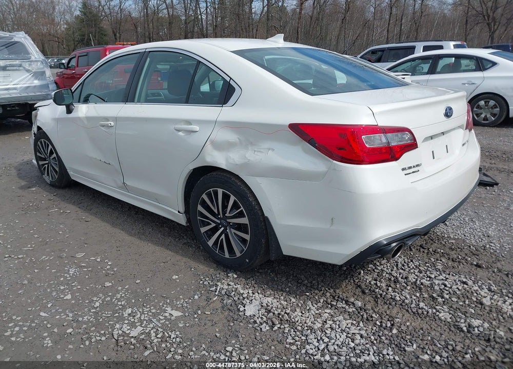 2018 SUBARU LEGACY 2.5I PREMIUM VIN: 4S3BNAH69J3043227