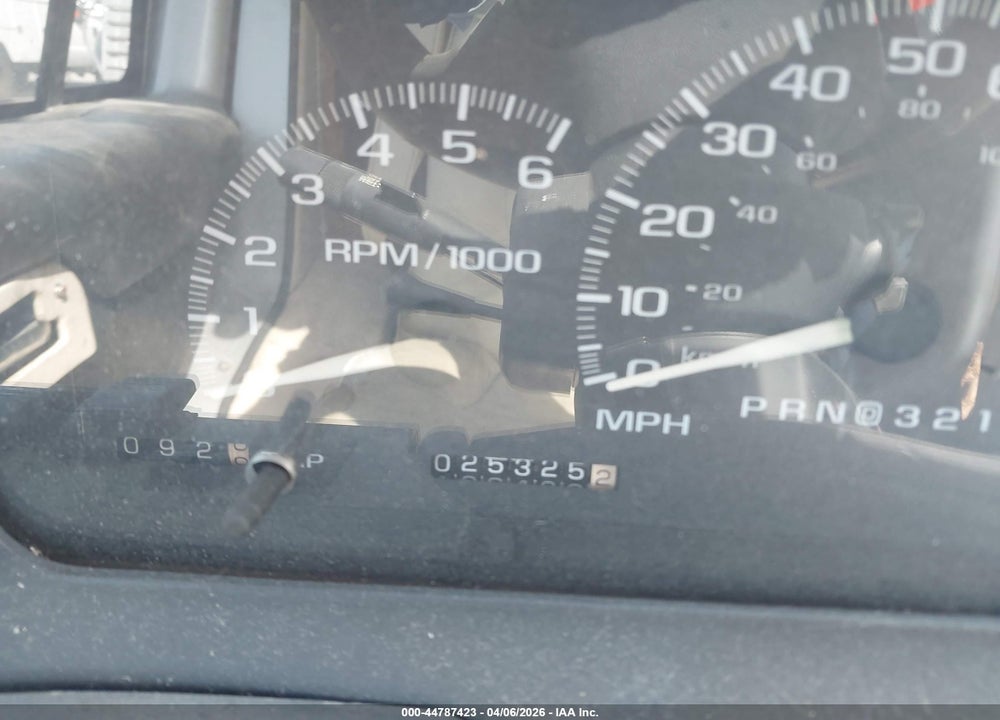 1999 MP MSV 1120S VIN: 1M9130GJ2XC089070