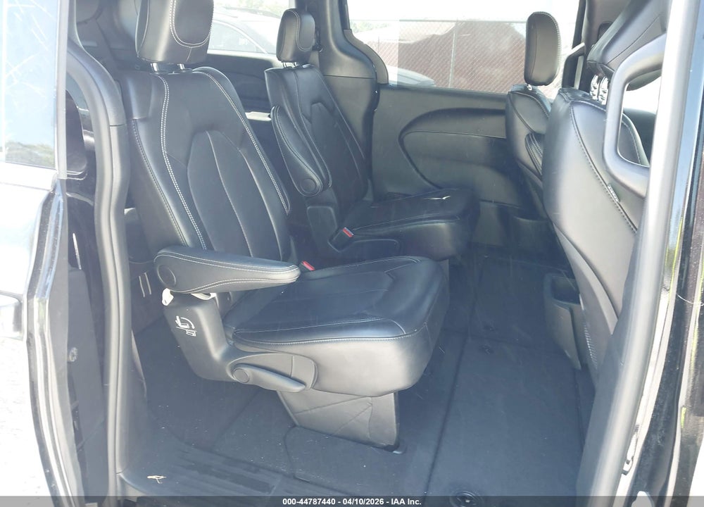 2025 CHRYSLER PACIFICA SELECT VIN: 2C4RC1BG1SR506850