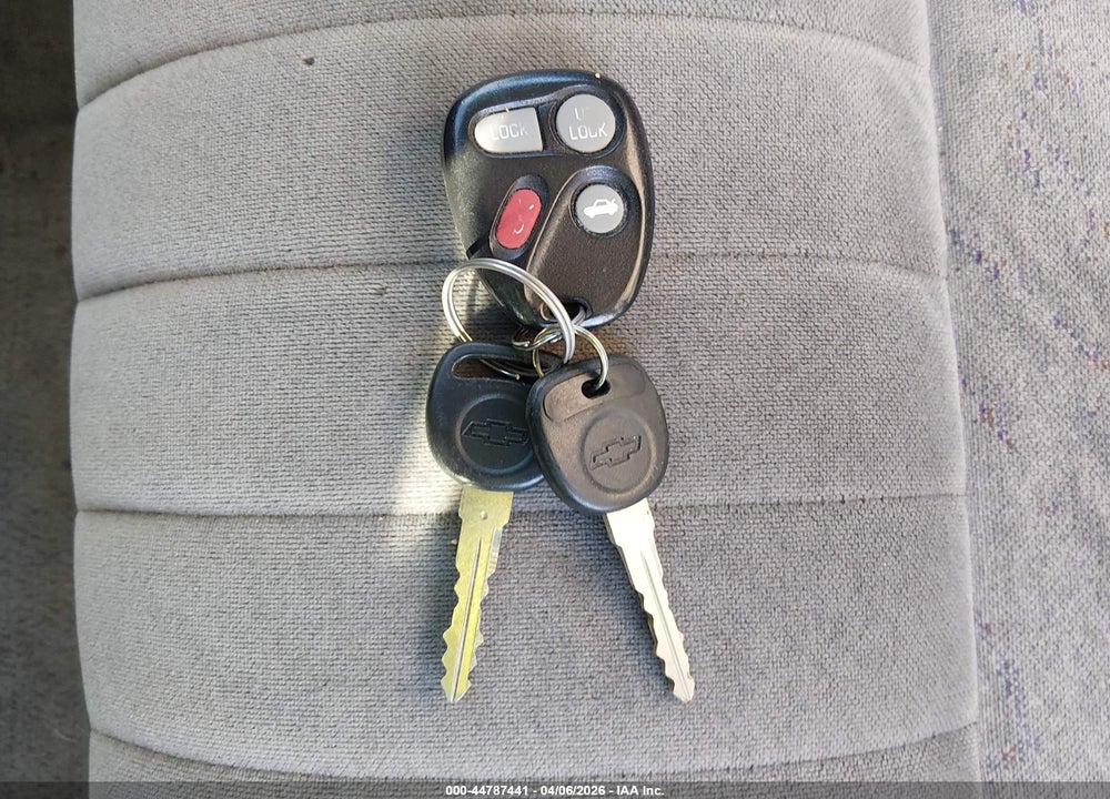 2002 CHEVROLET IMPALA VIN: 2G1WF55K729283949