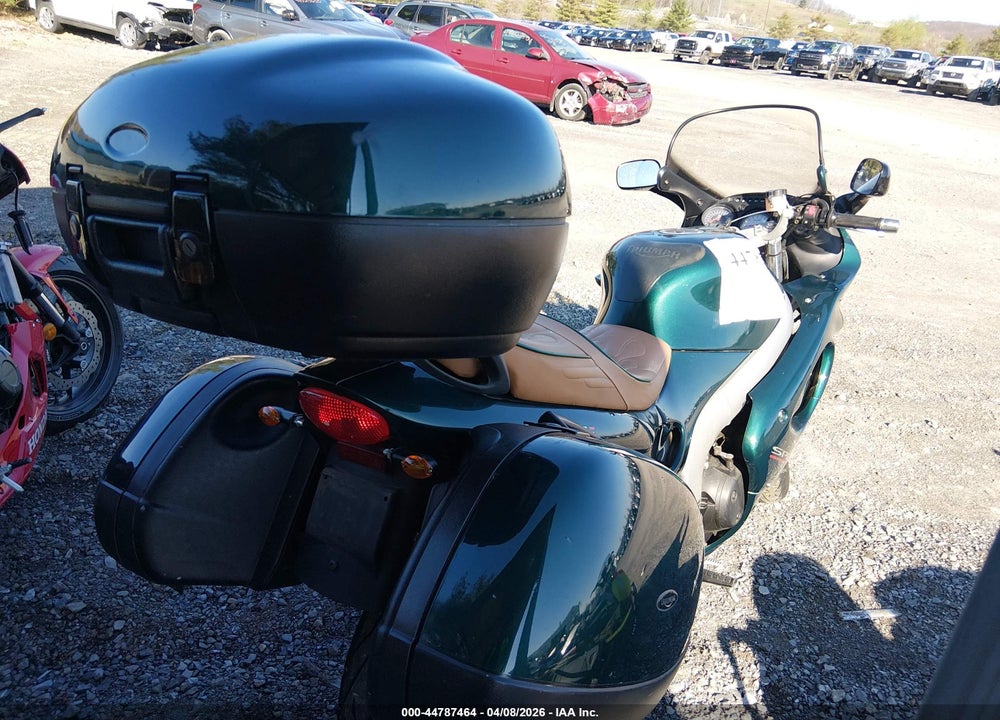 2002 TRIUMPH MOTORCYCLE SPRINT ST VIN: SMT600FS62J149952